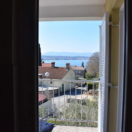 Apartment Vista Mare Malinska Exterior photo