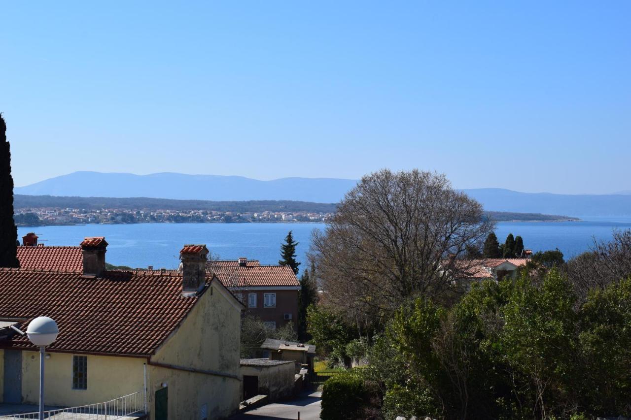 Apartment Vista Mare Malinska Exterior photo