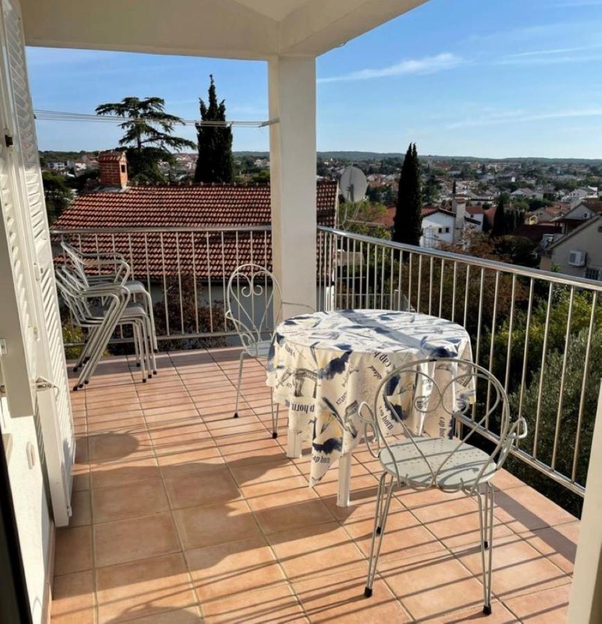 Apartment Vista Mare Malinska Exterior photo
