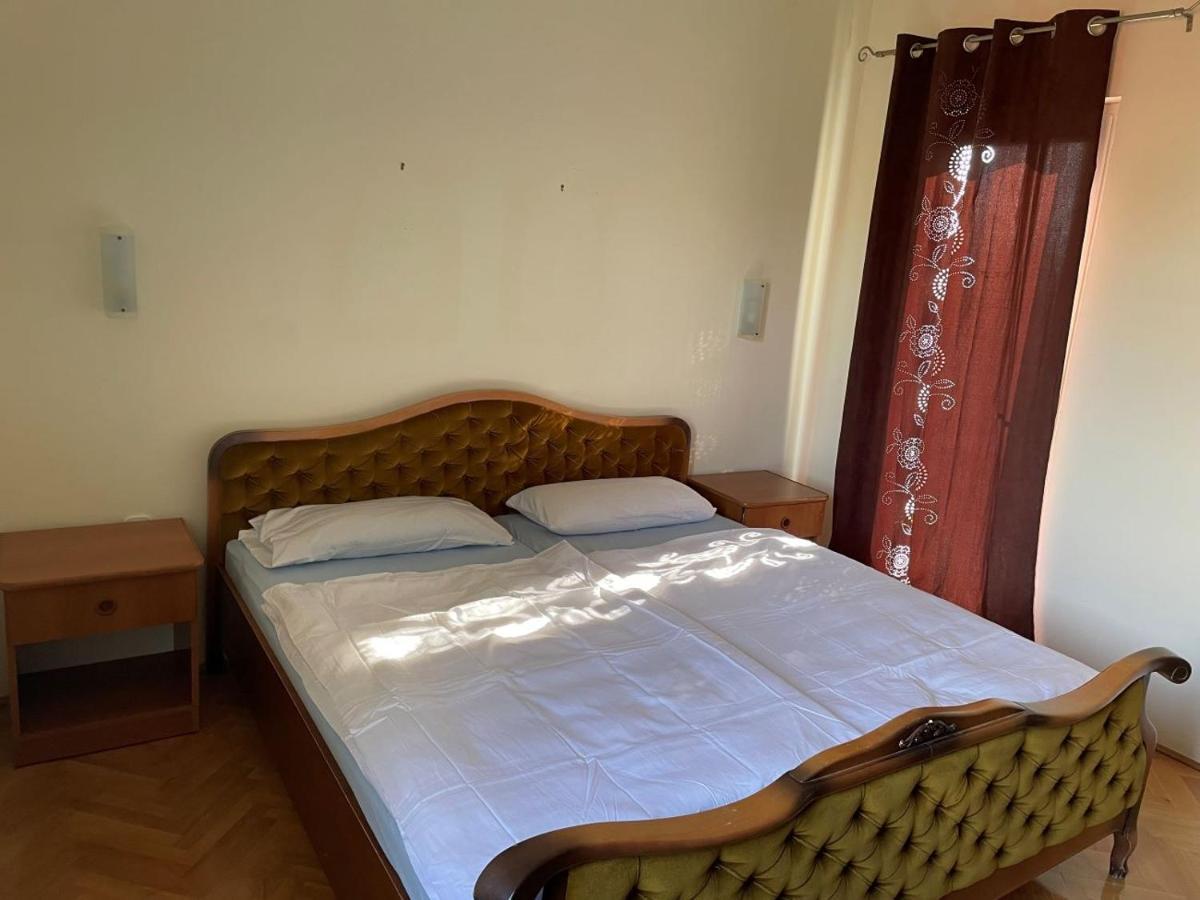 Apartment Vista Mare Malinska Exterior photo